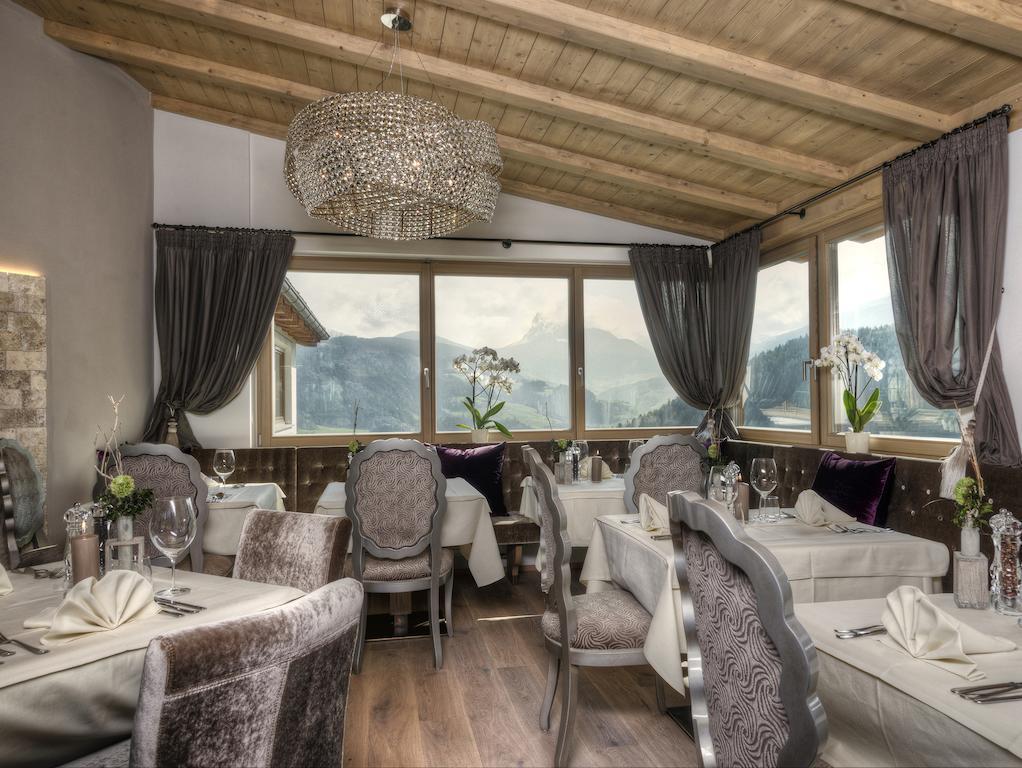 Hotel Gnollhof Chiusa Ngoại thất bức ảnh